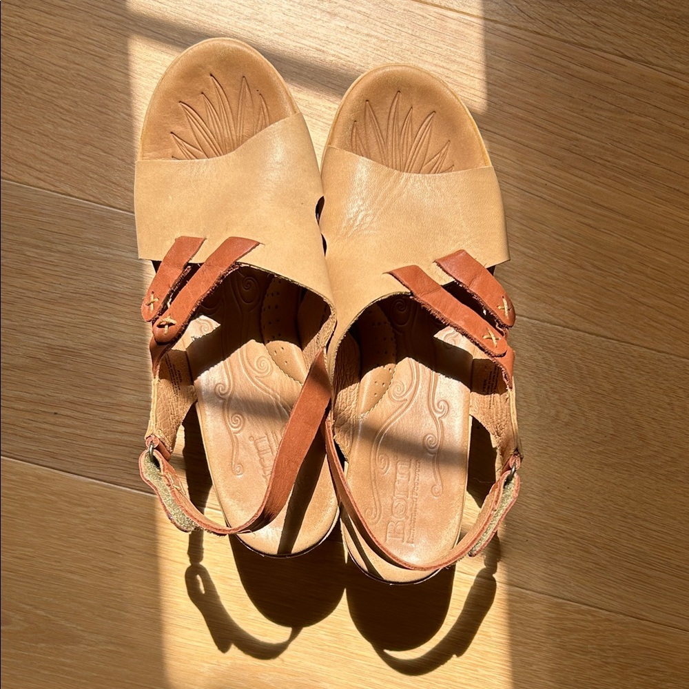 Born Platform Sandals